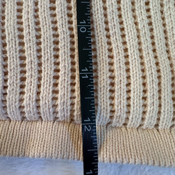 Lulus Beige Knitted Cropped Tank - Picture 8 of 9